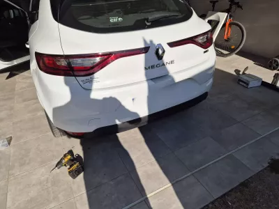 Pose attelage + faisceau sur Renault Mégane 4